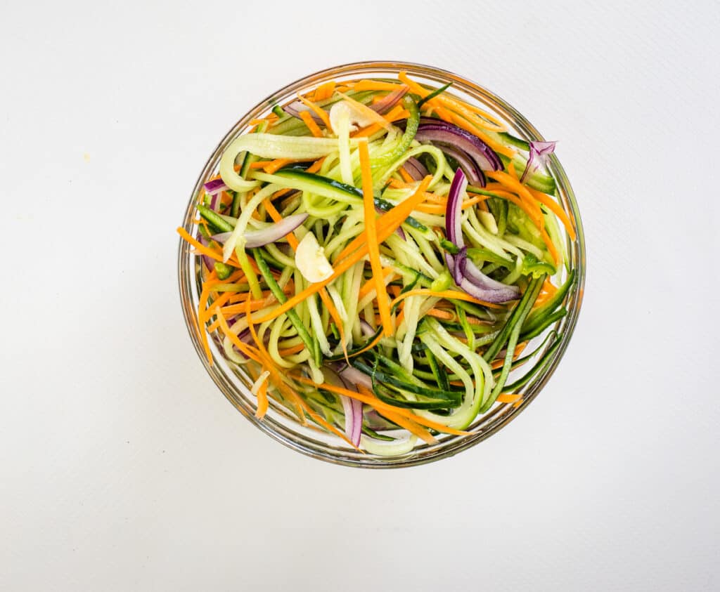 pickle the veg in the liquid for an hour