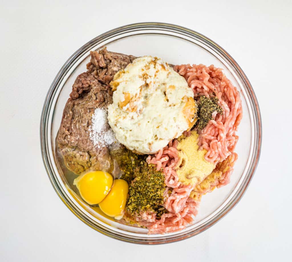 everything in a bowl to make smoked meatballs