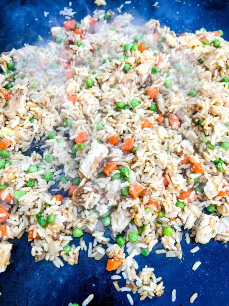 add the chicken and peas and seasoning.