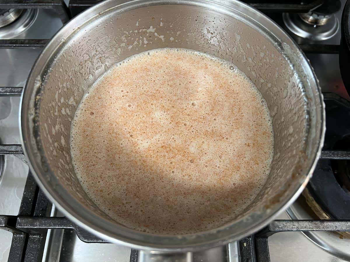 cooked brown butter in saucepan
