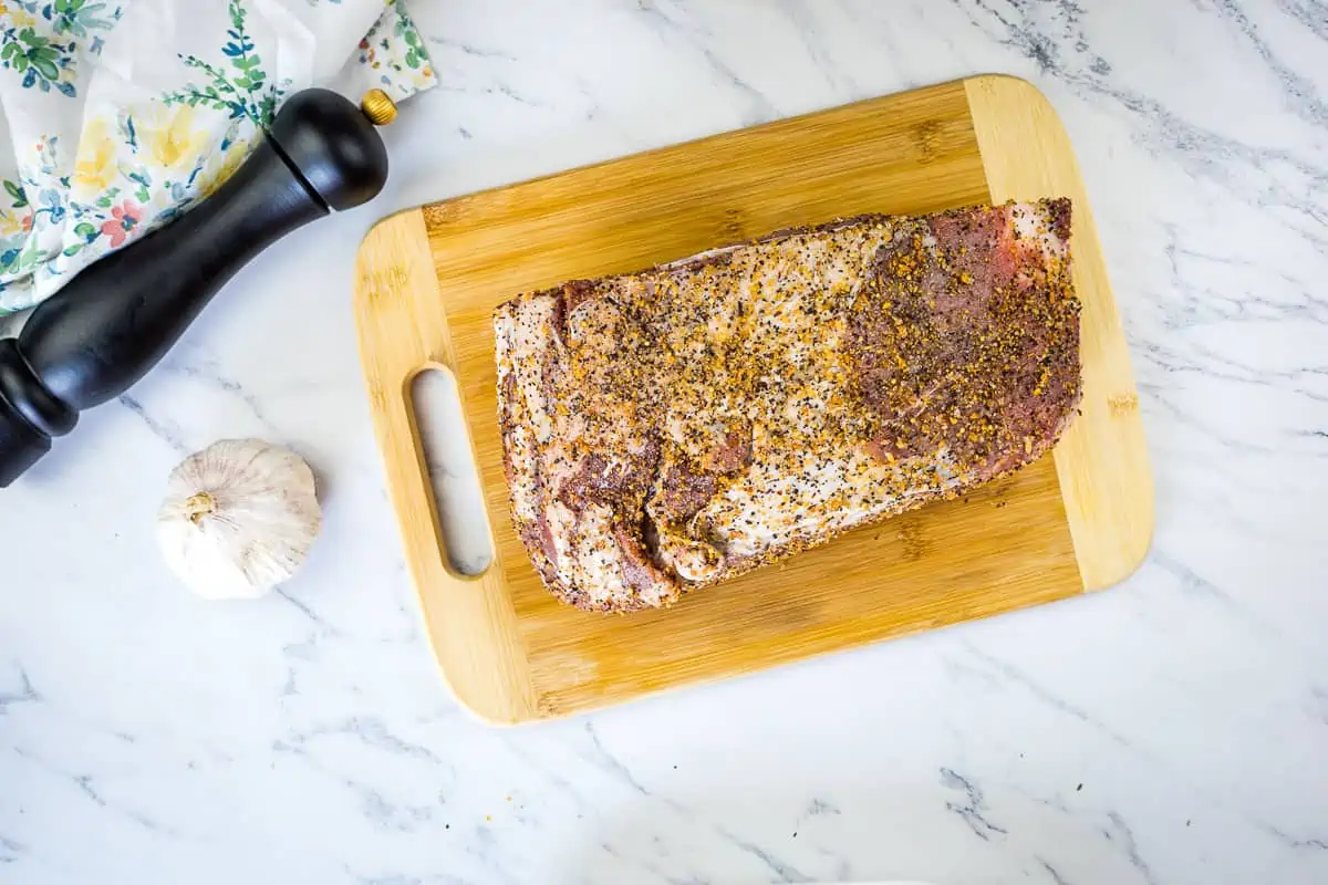 ribeye roast rubbed with seasoning 