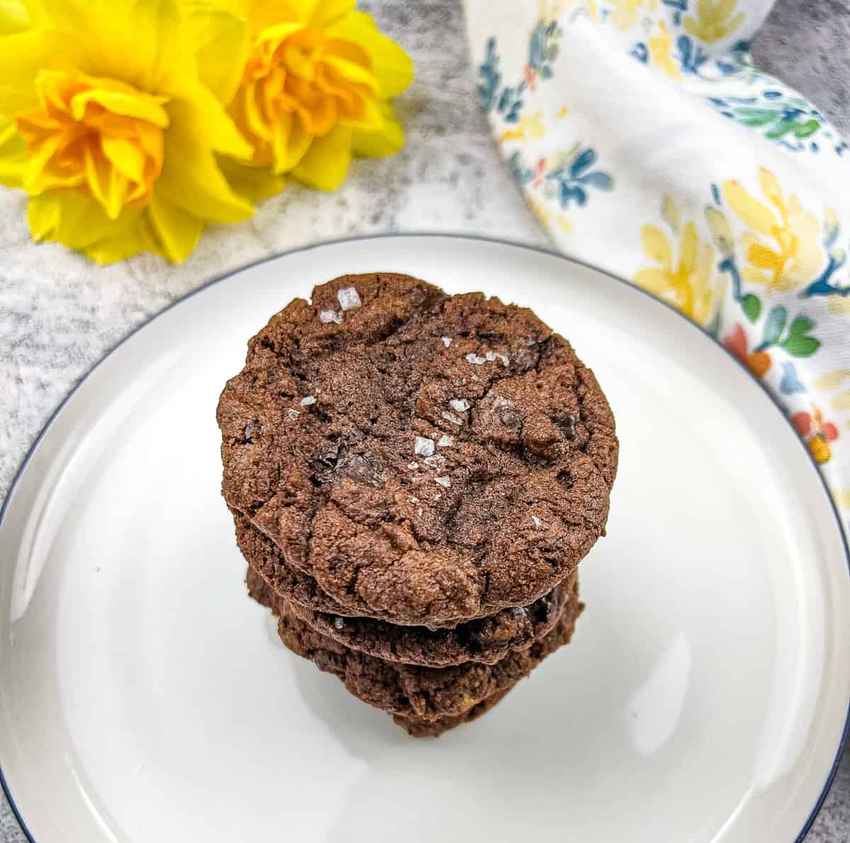 Salted Dark Chocolate Cookies Cook What You Love Desserts