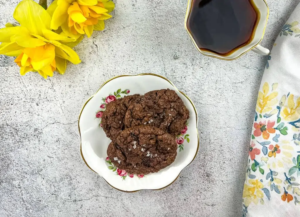 salted dark chocolate cookies