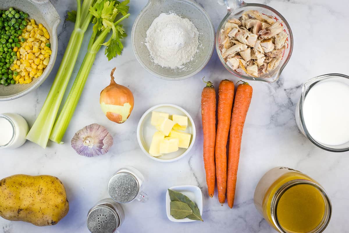 ingredients to make turkey pot pie soup.