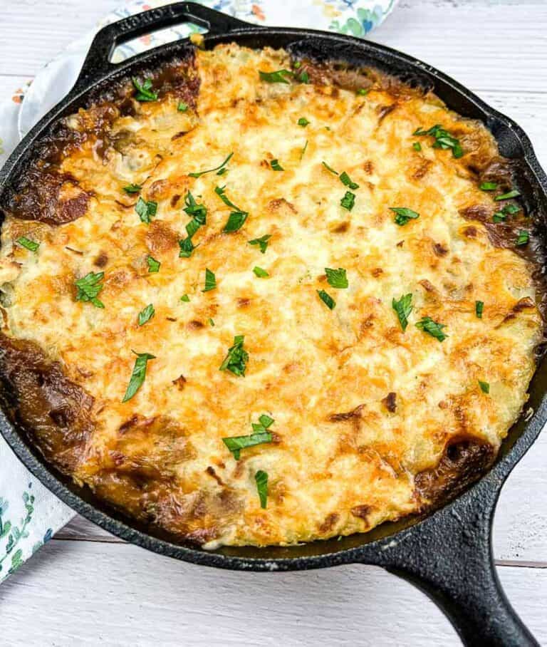 Leftover Roast Beef Shepherd's Pie in a cast iron dish.