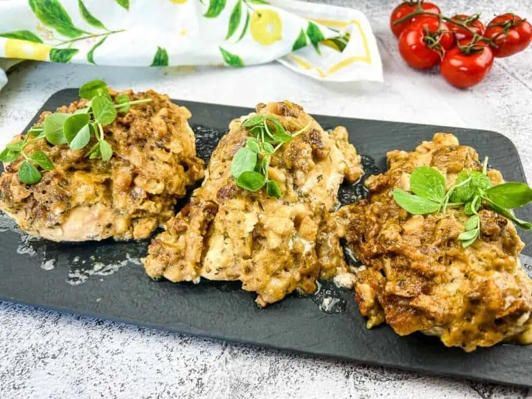 4-ingredient chicken on a black platter.