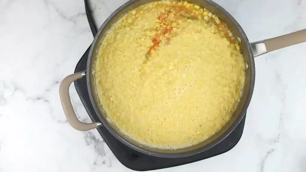 Pureed soup in the pan.