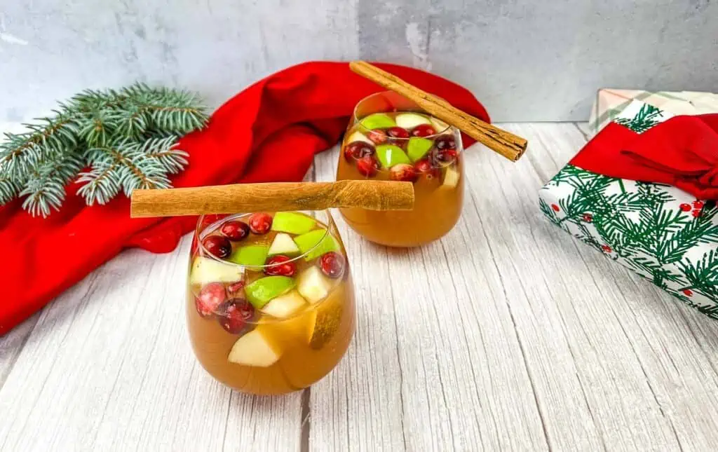 Christmas sangria with cranberries and cinnamon.