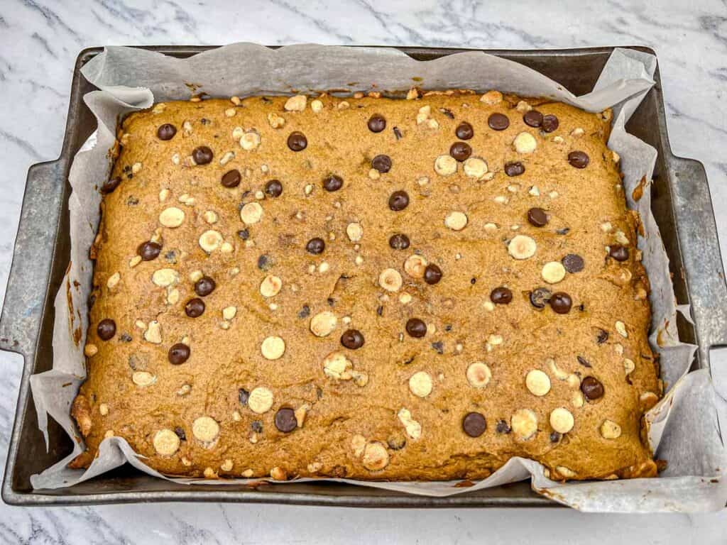 Cool the blondies completely in the pan