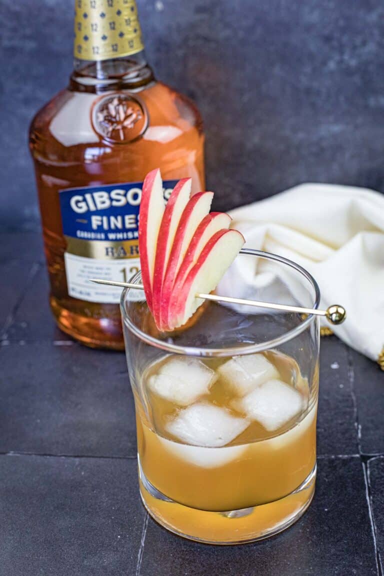 Gibson’s Apple Pie Old Fashioned on a glasss.