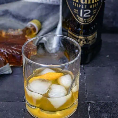 Grant’s Smoky Maple Sour on a glass.