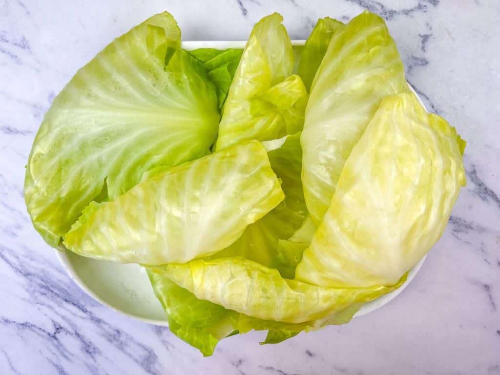 Peel away a layer of cabbage.