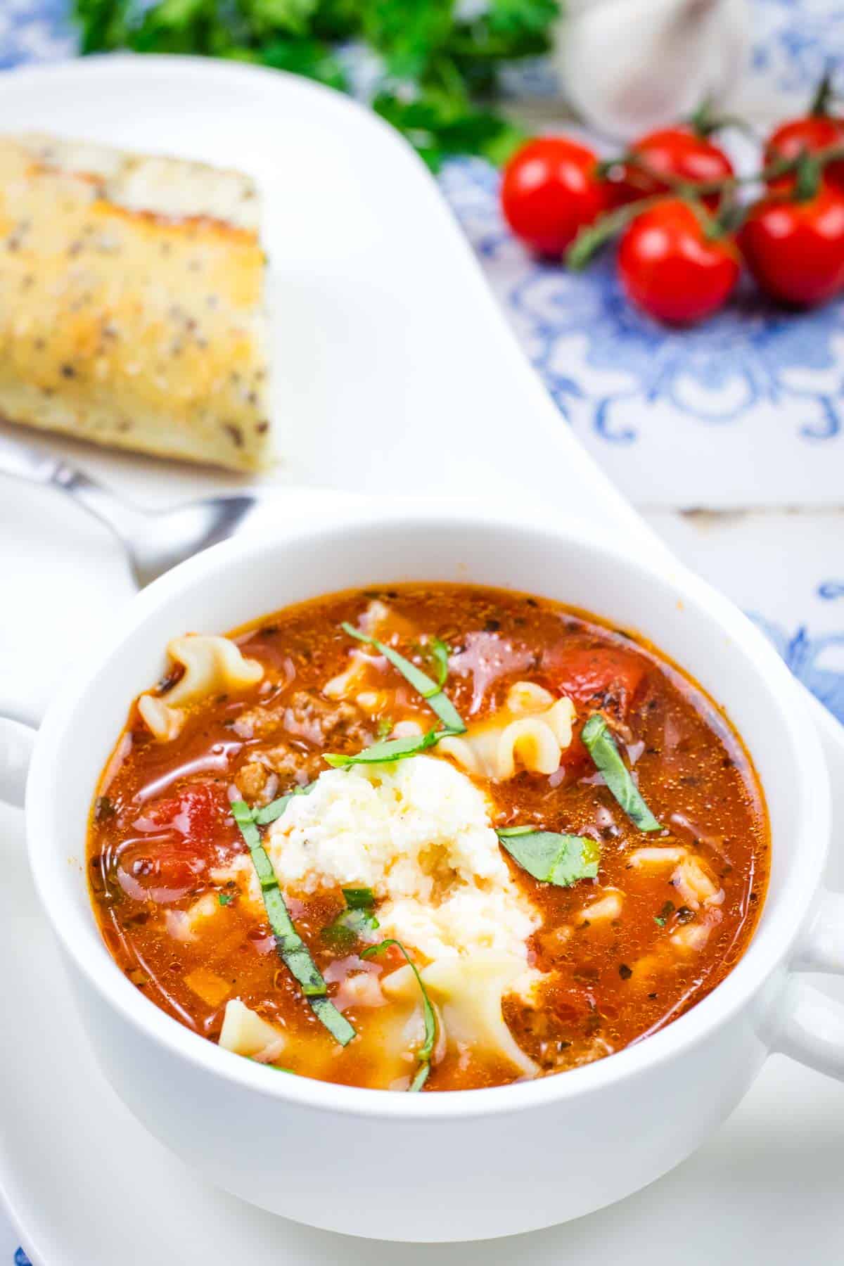 Easy cheesy lasagna soup in a bowl.